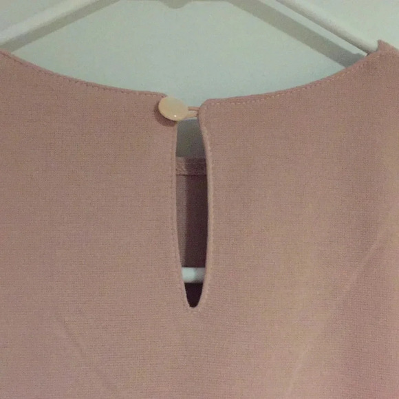 Tracy Negoshian 1/2 sleeve T-shirt Dress. - Picture 3 of 8